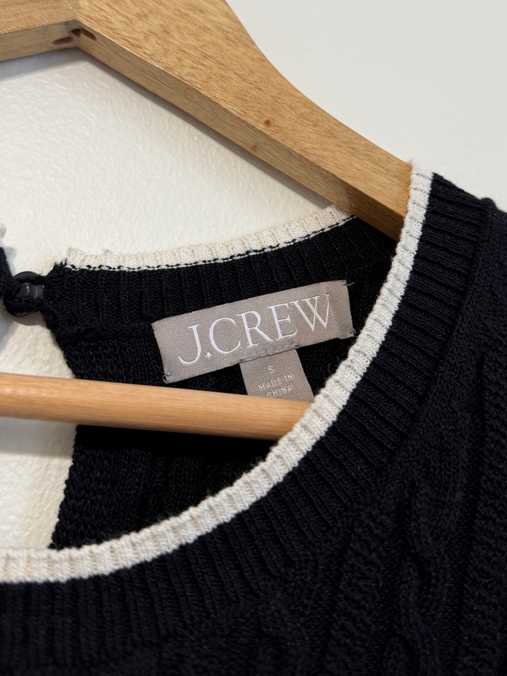 J. CREW Cable Knit Sweater Dress Short Sleeve Size Small Black & White NEW NWOT - Picture 3 of 10